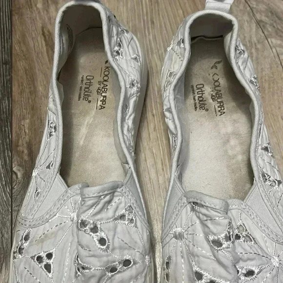 Koolaburra by Ugg Ortholite Slip On White Embroidered Floral Women’s Size 9 - Picture 5 of 5